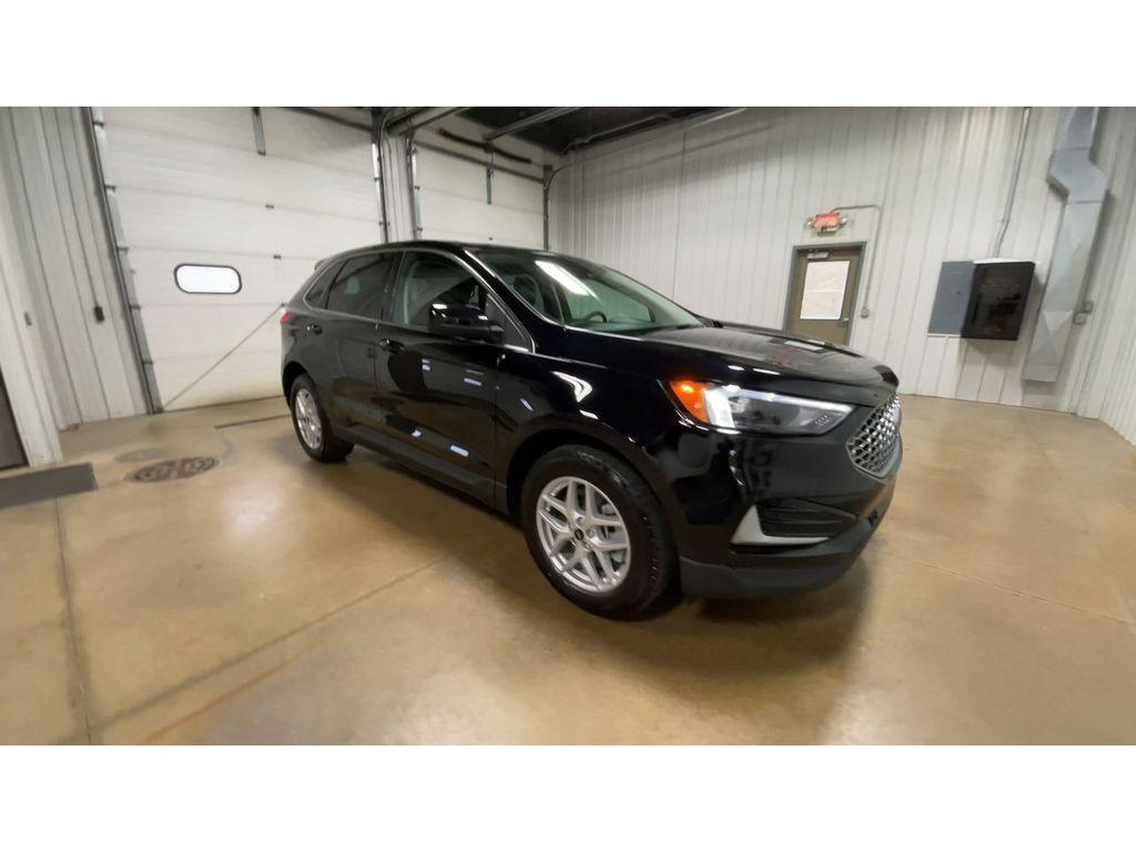 used 2024 Ford Edge car, priced at $26,773