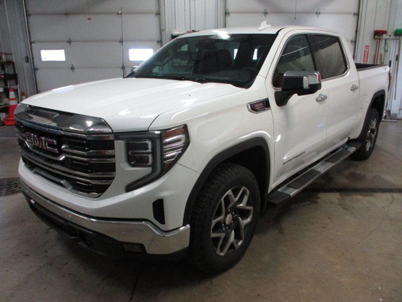 new 2024 GMC Sierra 1500 car, priced at $63,915