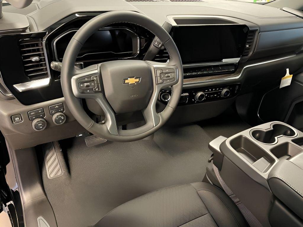 new 2025 Chevrolet Silverado 1500 car, priced at $56,620