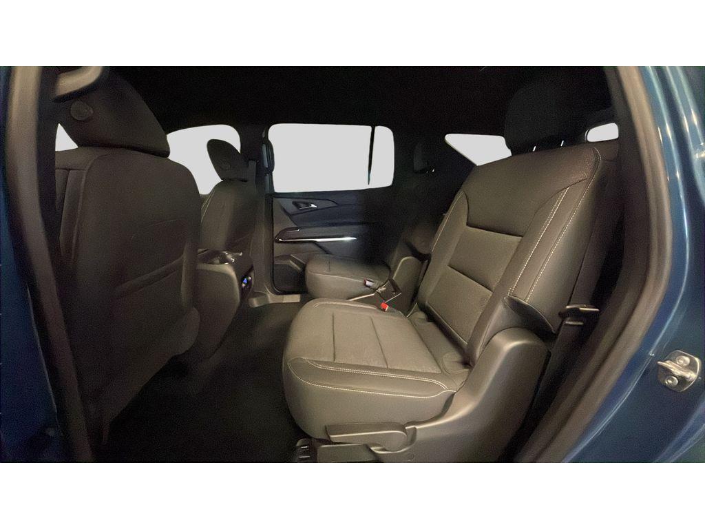 new 2026 Chevrolet Traverse car, priced at $41,695