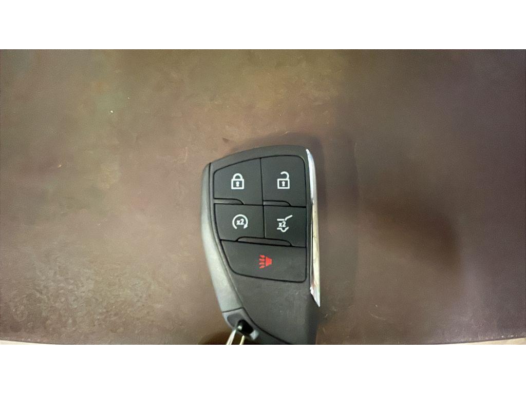 new 2026 Chevrolet Traverse car, priced at $41,695