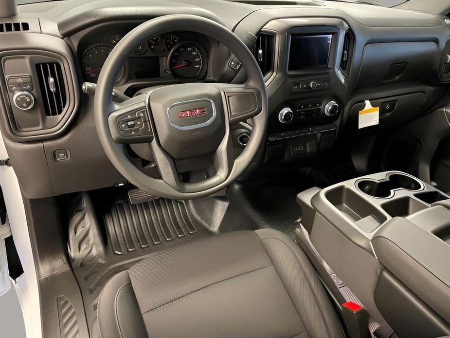 new 2025 GMC Sierra 1500 car, priced at $39,185