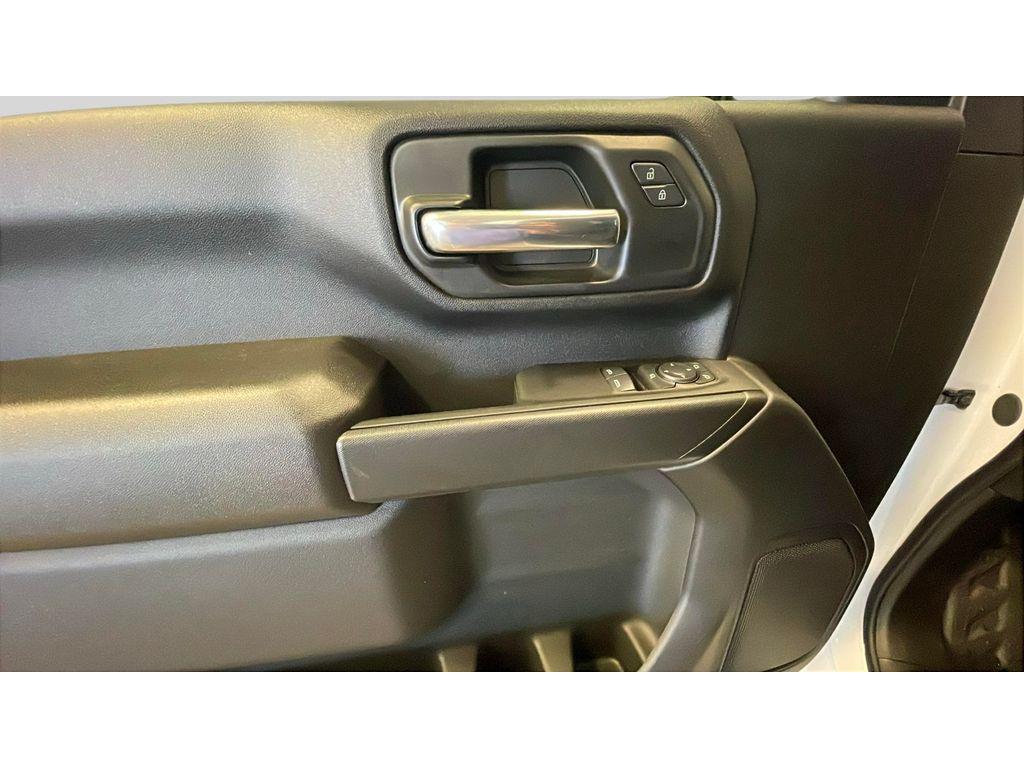 new 2025 GMC Sierra 2500 car, priced at $51,675