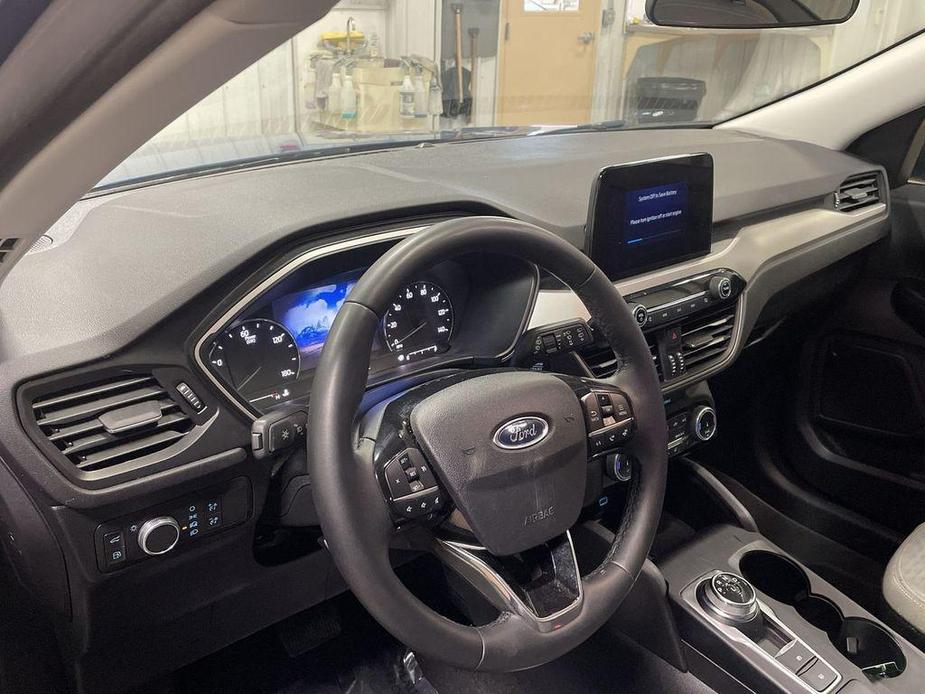 used 2022 Ford Escape car, priced at $25,773