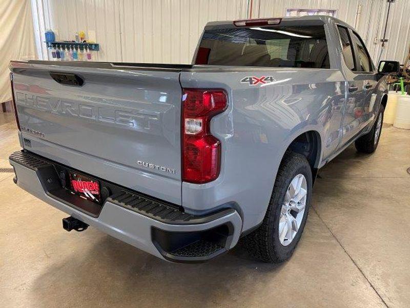 new 2024 Chevrolet Silverado 1500 car, priced at $46,640