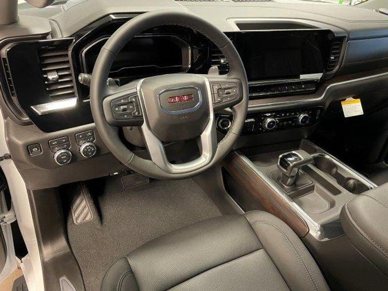 new 2025 GMC Sierra 1500 car, priced at $64,430