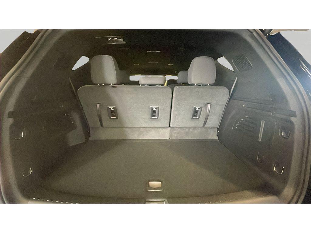 new 2026 Chevrolet Traverse car, priced at $44,120