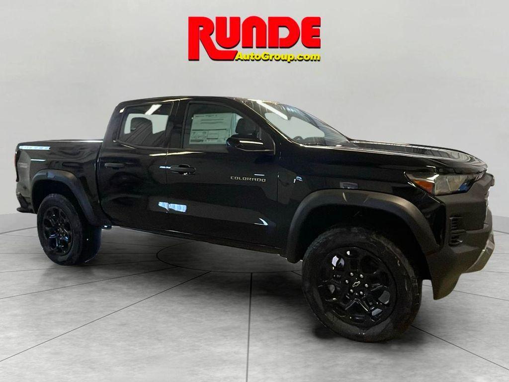 new 2026 Chevrolet Colorado car, priced at $46,160