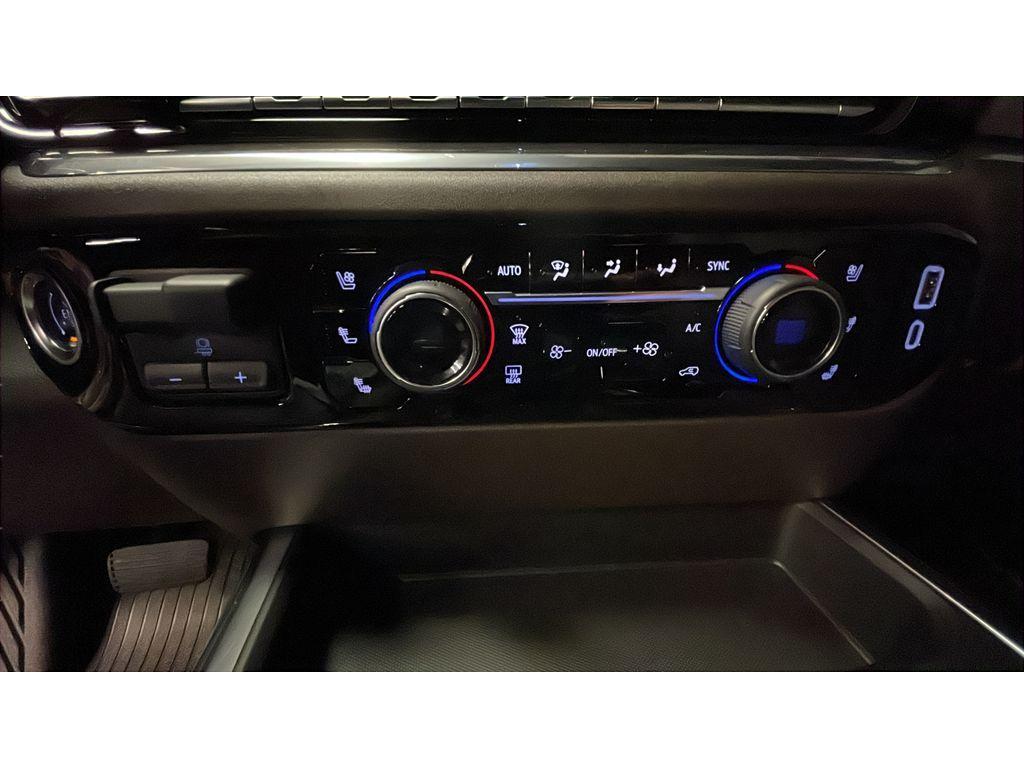 used 2025 Chevrolet Silverado 1500 car, priced at $51,320