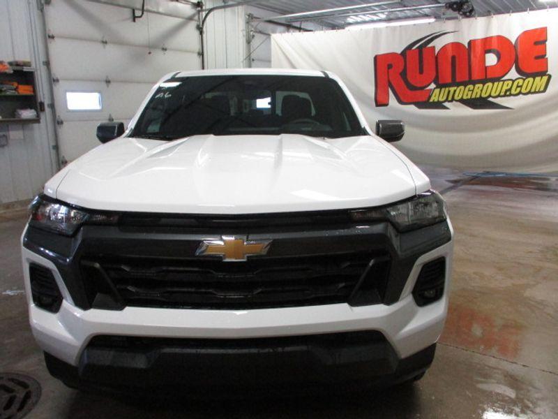 new 2024 Chevrolet Colorado car, priced at $38,305