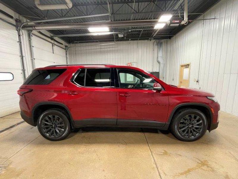 used 2022 Chevrolet Traverse car, priced at $38,940