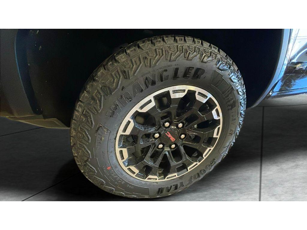 new 2026 GMC Canyon car, priced at $50,125