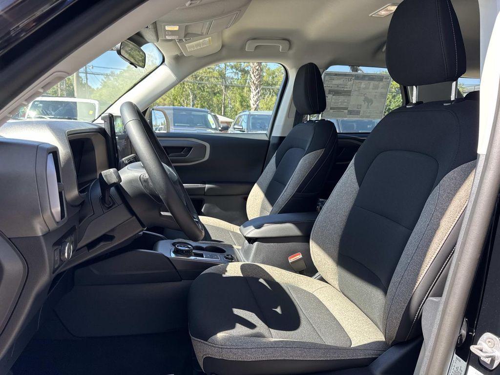 new 2025 Ford Bronco Sport car, priced at $33,623
