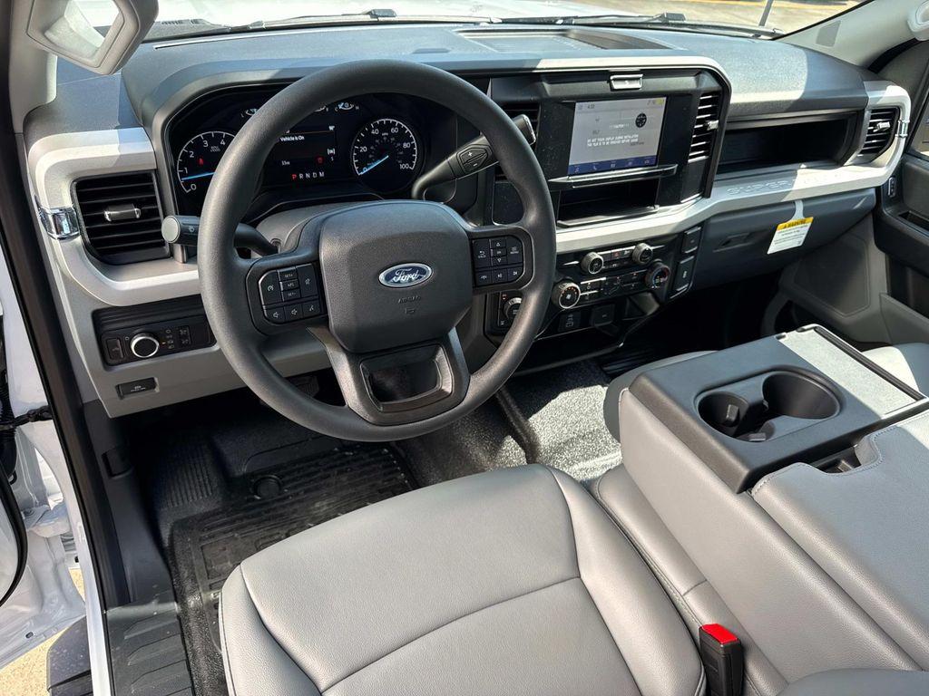 new 2025 Ford F-250 car, priced at $53,045
