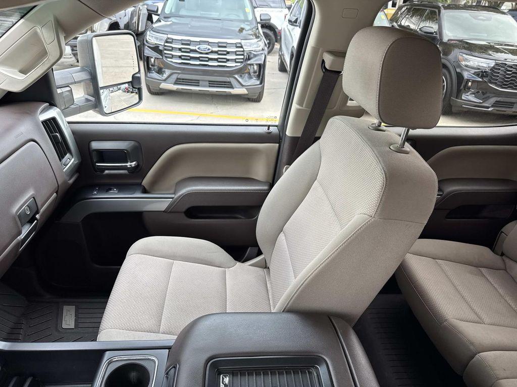 used 2018 Chevrolet Silverado 1500 car, priced at $28,535