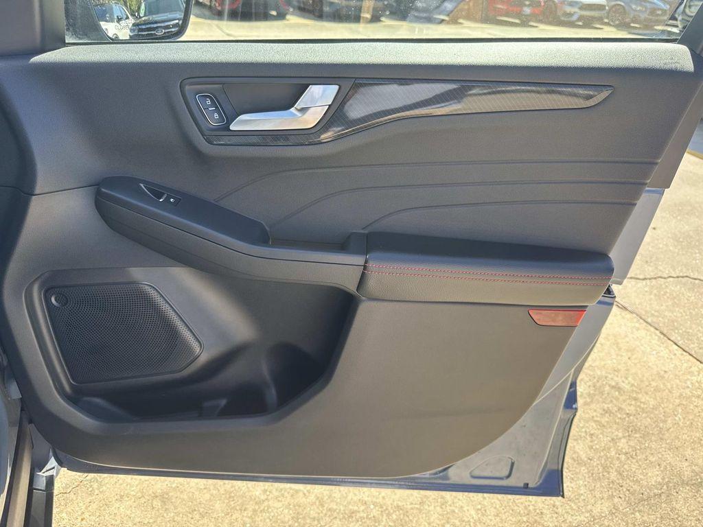 used 2023 Ford Escape car, priced at $20,777