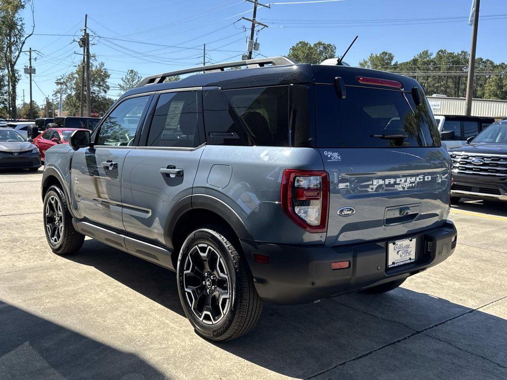 new 2025 Ford Bronco Sport car, priced at $39,861