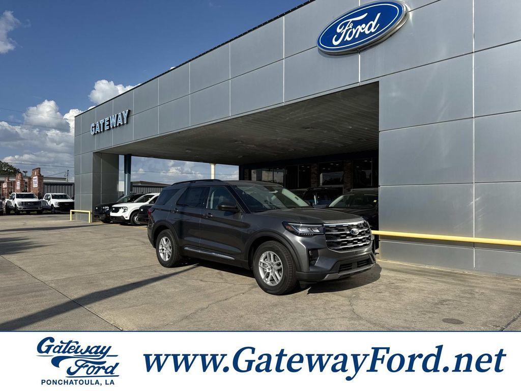 new 2025 Ford Explorer car, priced at $43,597