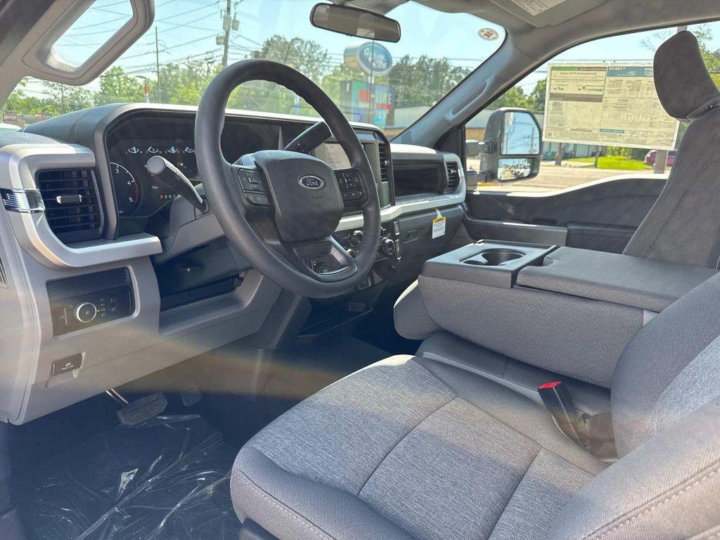 new 2025 Ford F-250 car, priced at $69,755