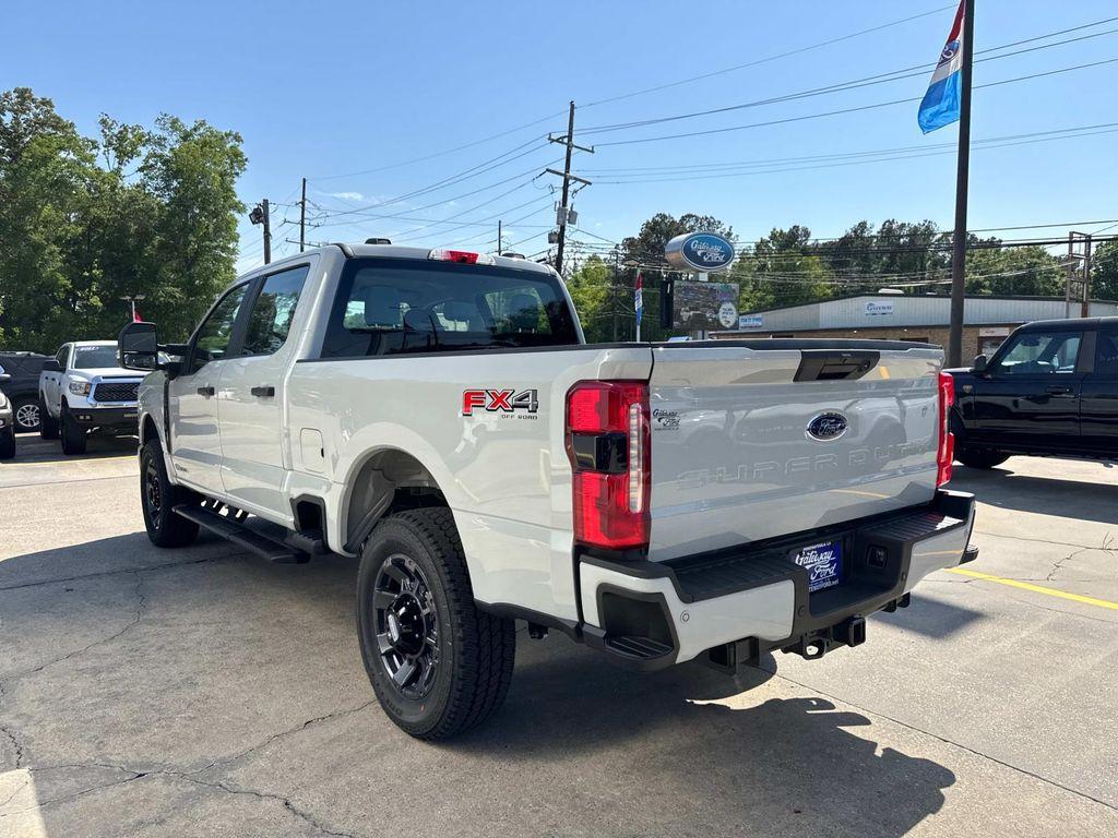 new 2025 Ford F-250 car, priced at $69,755
