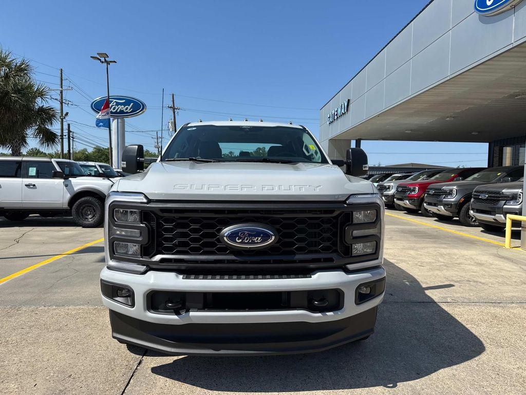 new 2025 Ford F-250 car, priced at $69,755