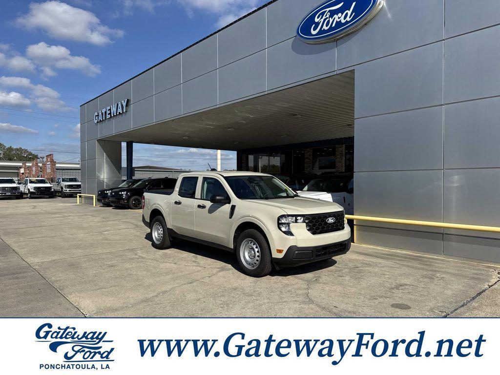 new 2025 Ford Maverick car, priced at $30,560