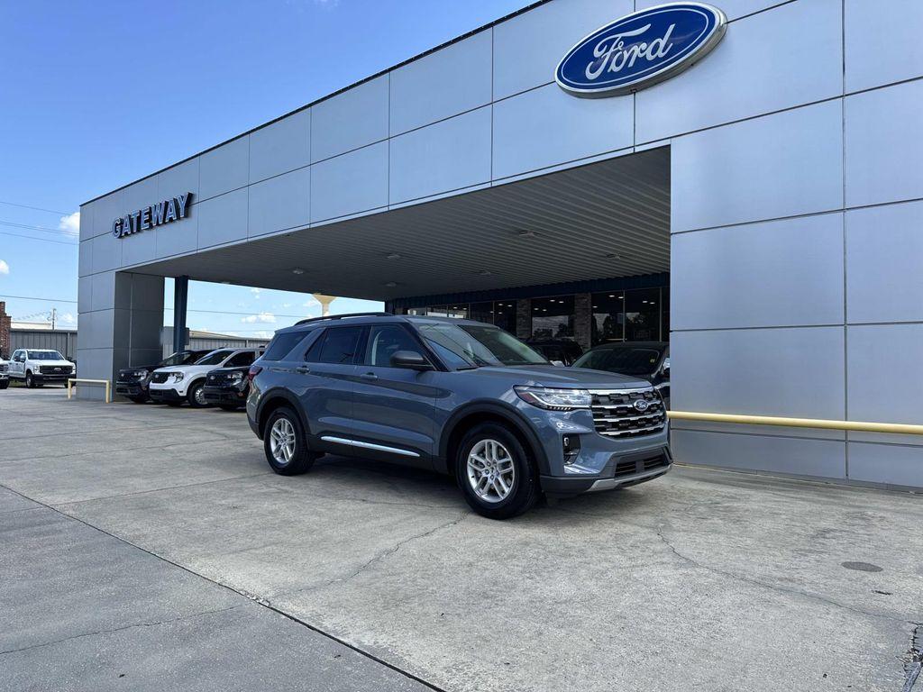 new 2025 Ford Explorer car, priced at $44,260