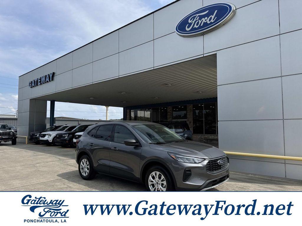 new 2025 Ford Escape car, priced at $31,379