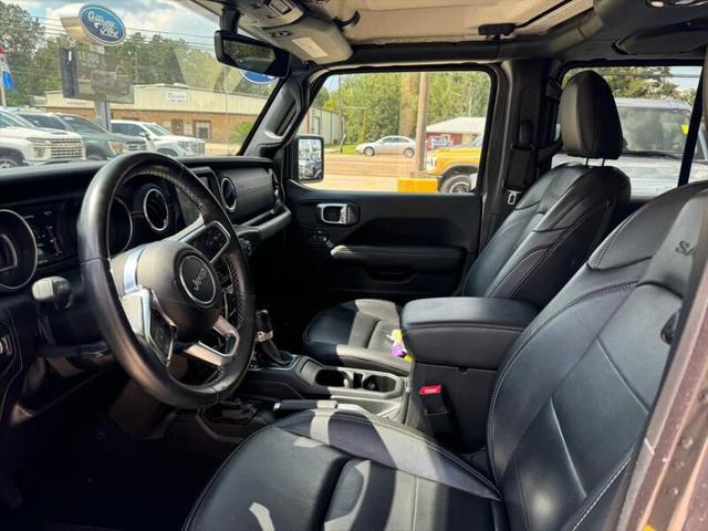 used 2020 Jeep Wrangler Unlimited car, priced at $33,737