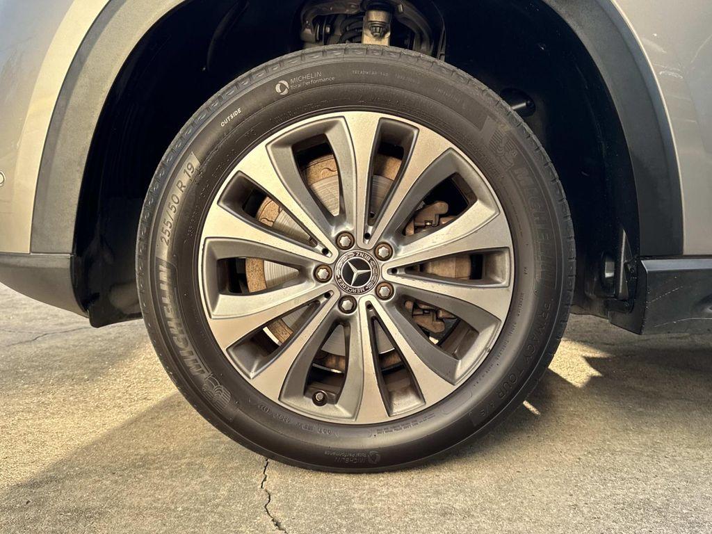 used 2020 Mercedes-Benz GLE 350 car, priced at $27,928