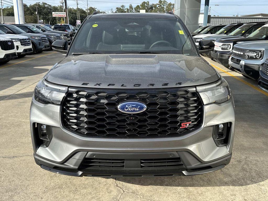 new 2025 Ford Explorer car, priced at $62,408