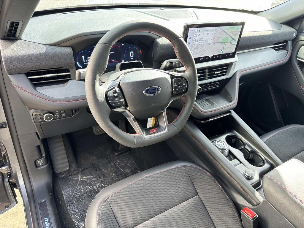 new 2025 Ford Explorer car, priced at $62,408