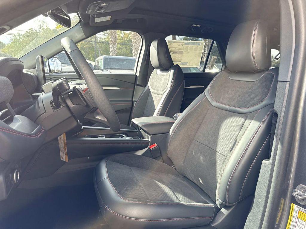 new 2025 Ford Explorer car, priced at $62,408