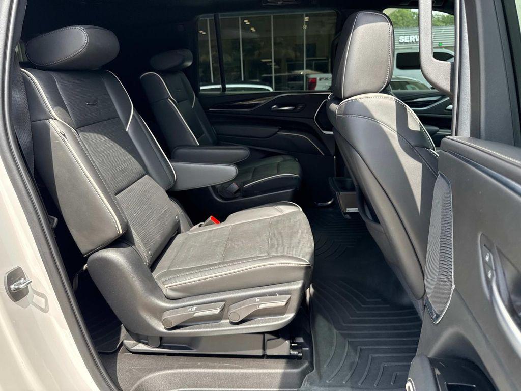 used 2022 Cadillac Escalade ESV car, priced at $57,391