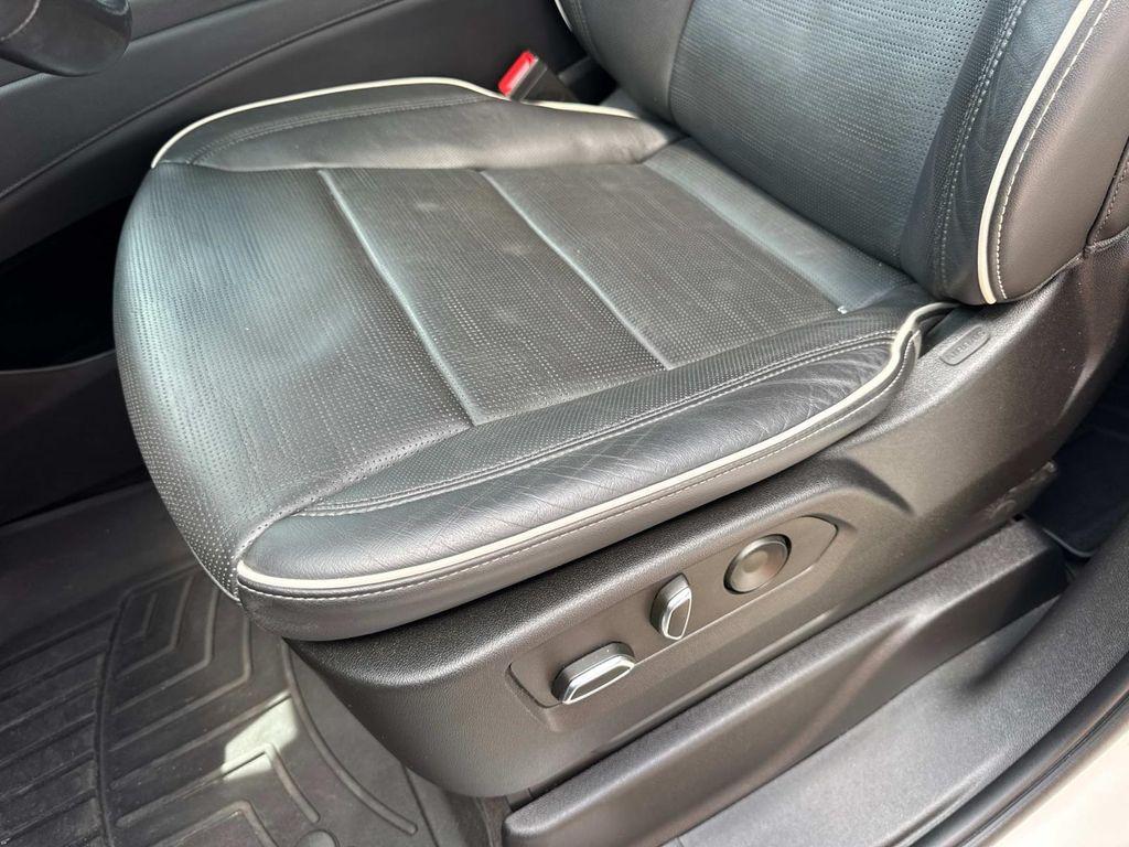 used 2022 Cadillac Escalade ESV car, priced at $57,391