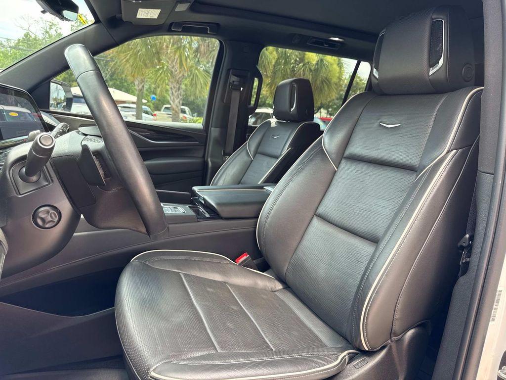 used 2022 Cadillac Escalade ESV car, priced at $57,391