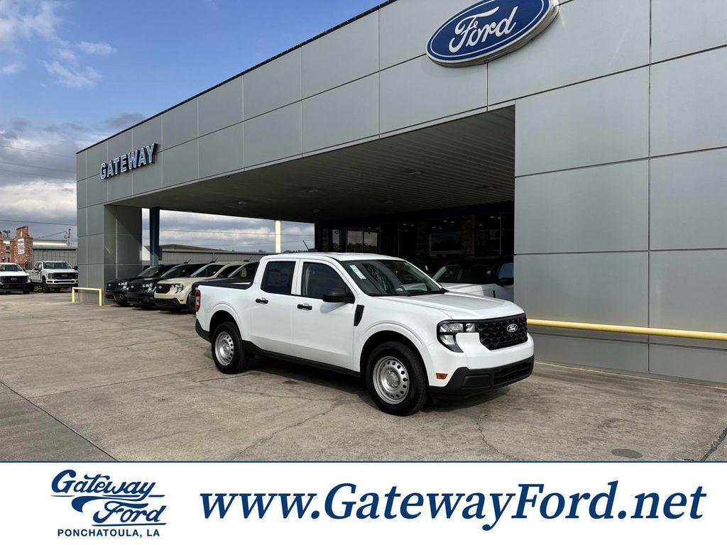 new 2025 Ford Maverick car, priced at $29,940