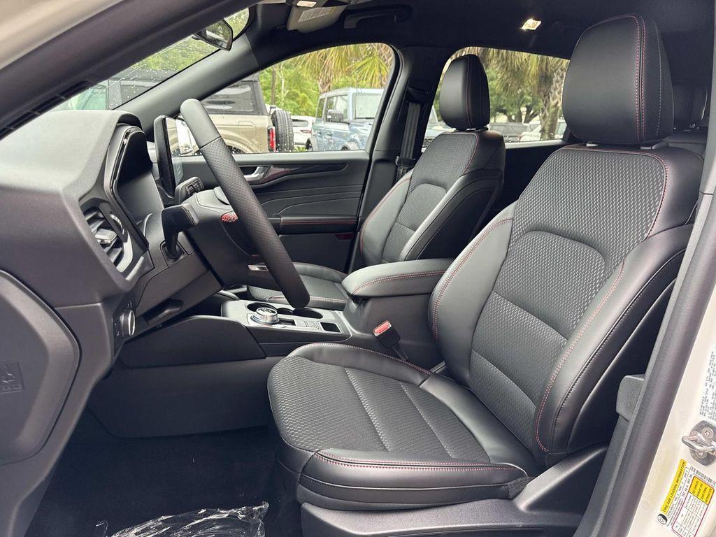 new 2025 Ford Escape car, priced at $33,637