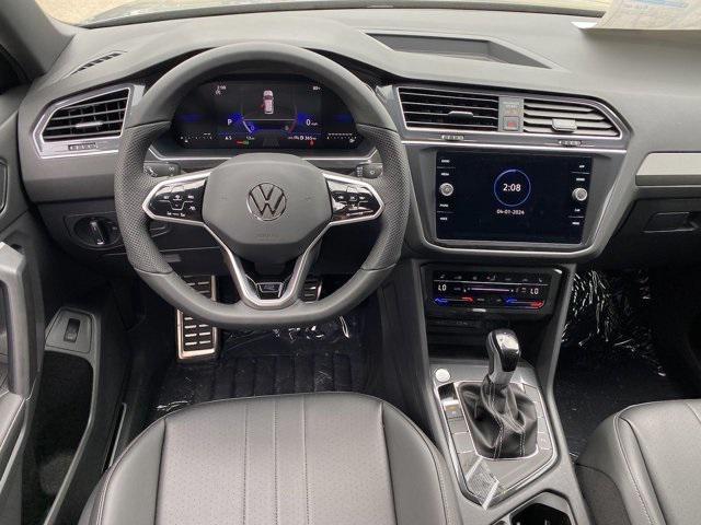 new 2024 Volkswagen Tiguan car, priced at $35,211