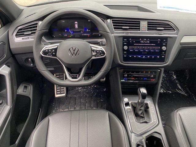 new 2024 Volkswagen Tiguan car, priced at $34,954