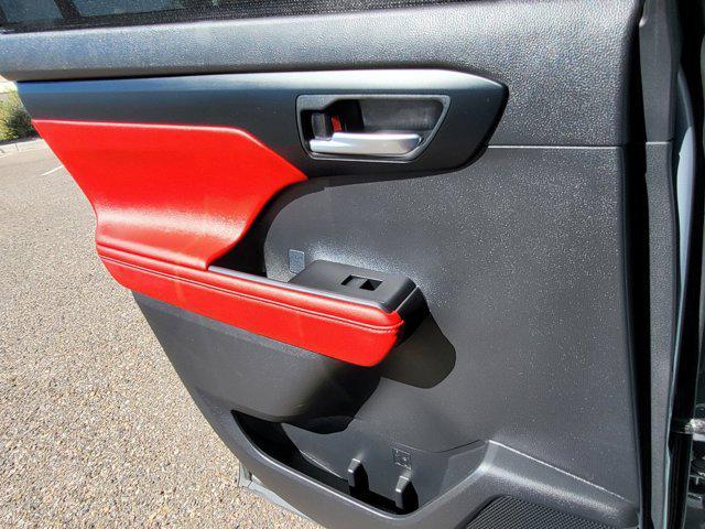 used 2025 Toyota Highlander car, priced at $49,995