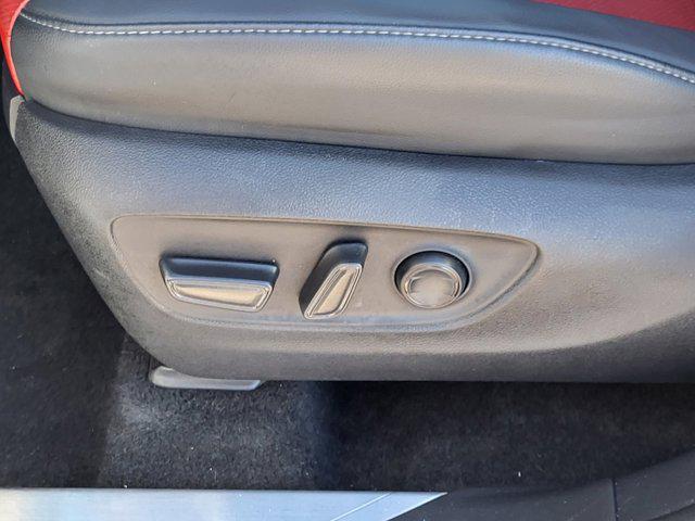 used 2025 Toyota Highlander car, priced at $49,995