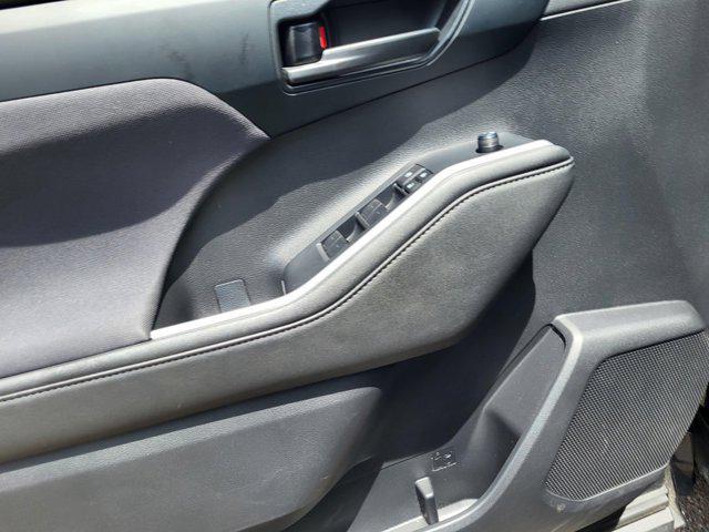 used 2024 Toyota Highlander car, priced at $33,995