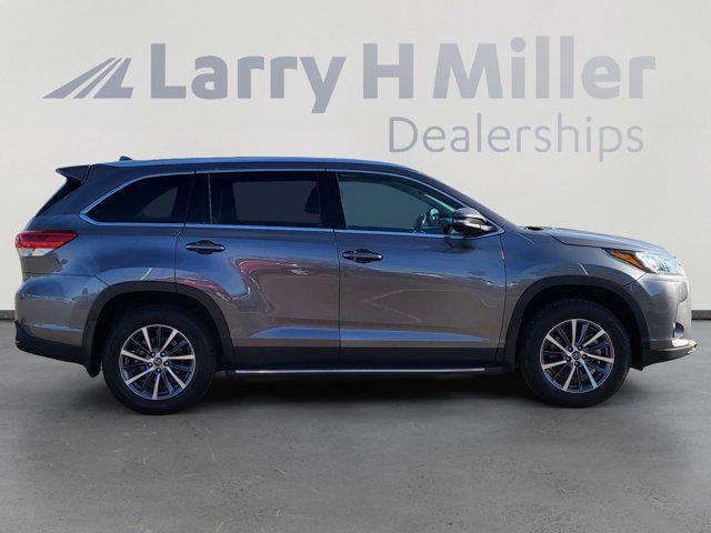 used 2019 Toyota Highlander car, priced at $28,495