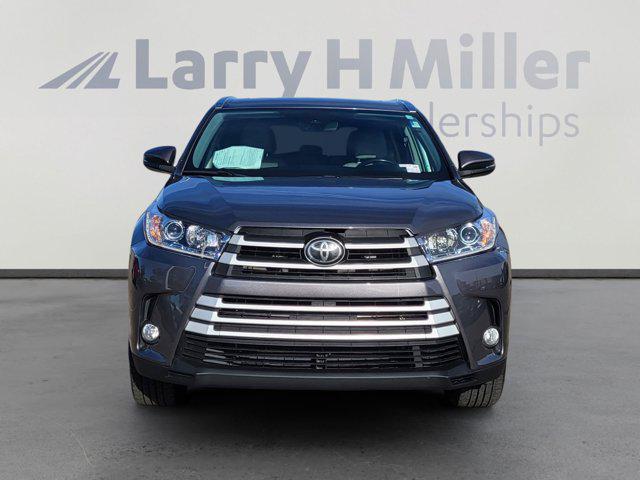 used 2019 Toyota Highlander car, priced at $28,495