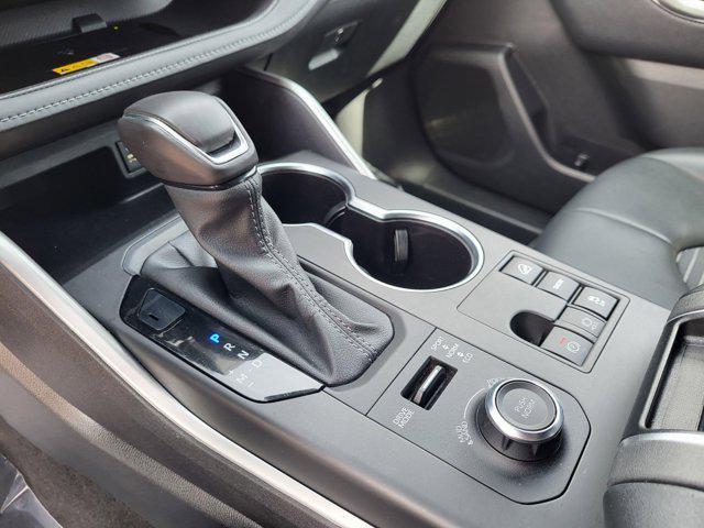 used 2024 Toyota Highlander car, priced at $44,495