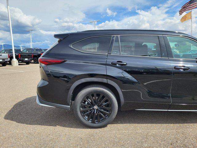 used 2024 Toyota Highlander car, priced at $44,495