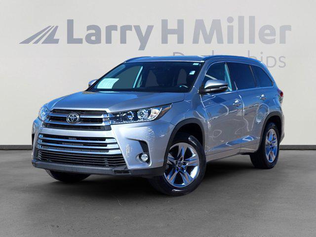 used 2019 Toyota Highlander car, priced at $26,995