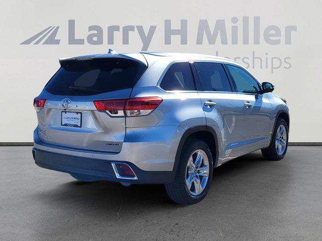 used 2019 Toyota Highlander car, priced at $26,995