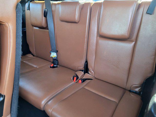 used 2019 Toyota Highlander car, priced at $26,995